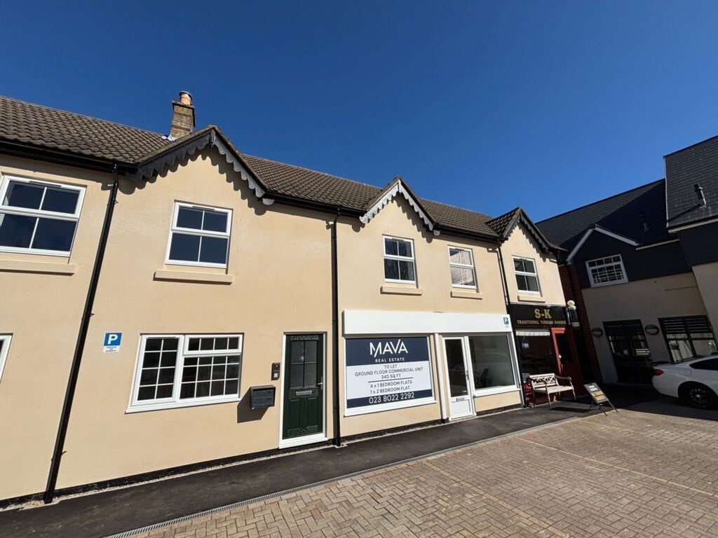 1-7 High St, Southampton for lease Primary Photo- Image 1 of 3