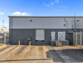 101 Creek Ridge Rd, Greensboro, NC for lease Building Photo- Image 2 of 3
