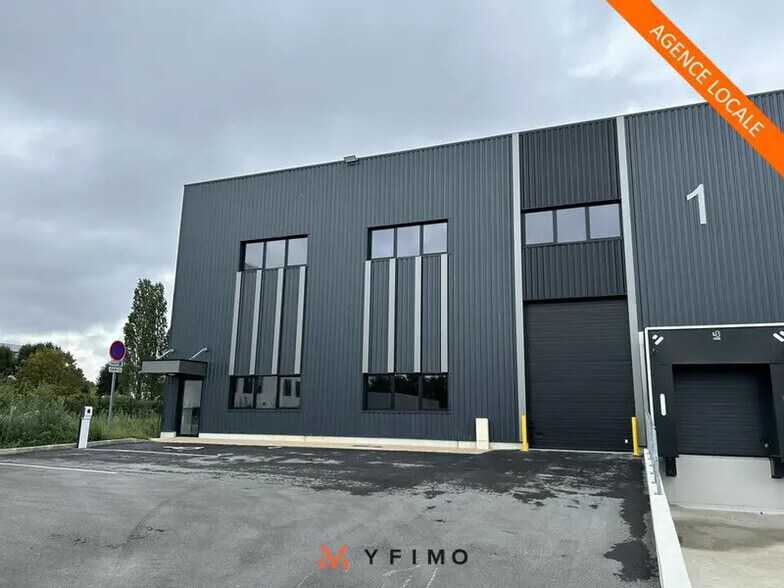 Flex dans Cergy à louer - Photo du bâtiment - Image 2 de 11