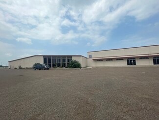 More details for 1000 W US Highway 77, San Benito, TX - Retail for Lease