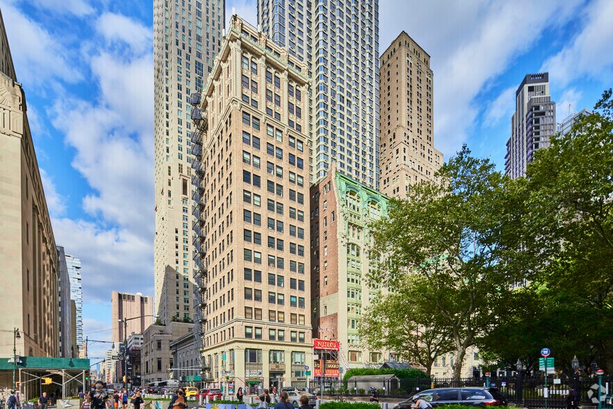 30 Vesey St, New York, NY à louer - Photo du bâtiment - Image 1 de 2