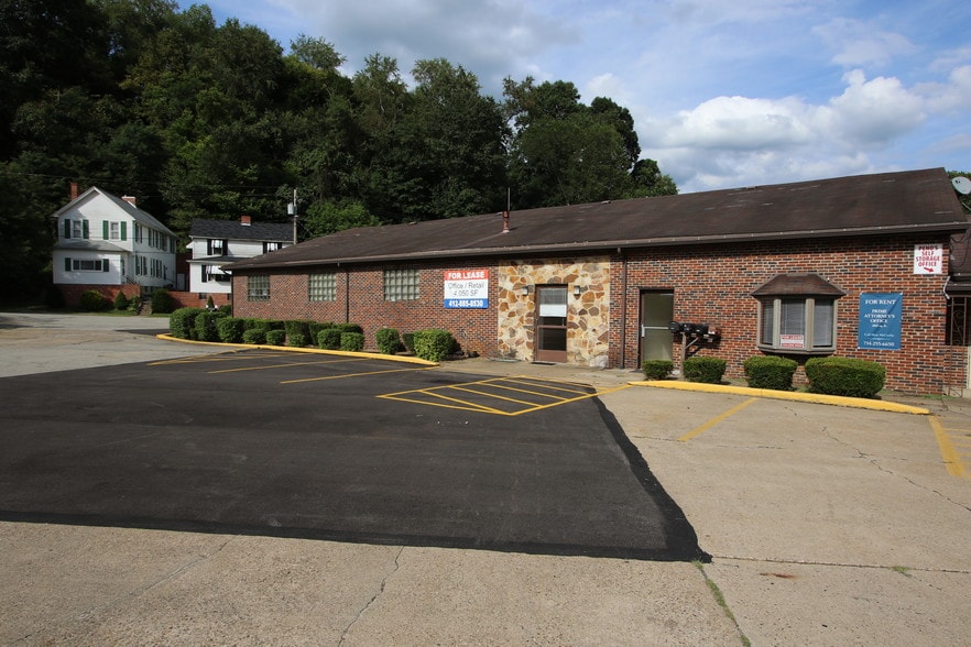 600 Park Ave, Monongahela, PA for lease - Primary Photo - Image 1 of 12