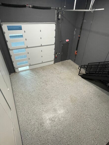 2100 Double Creek Dr, Round Rock, TX for lease - Interior Photo - Image 2 of 8