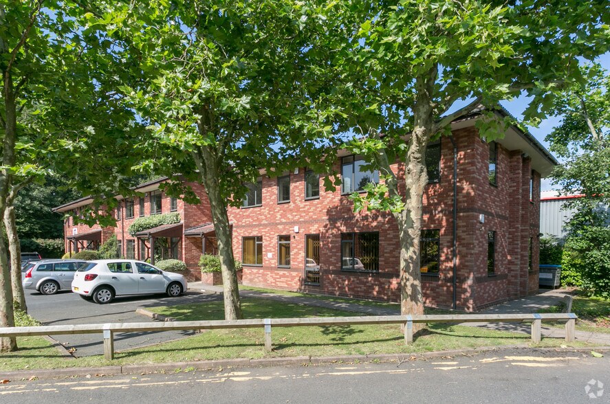 De Salis Ct, Hampton Lovett for sale - Primary Photo - Image 1 of 7