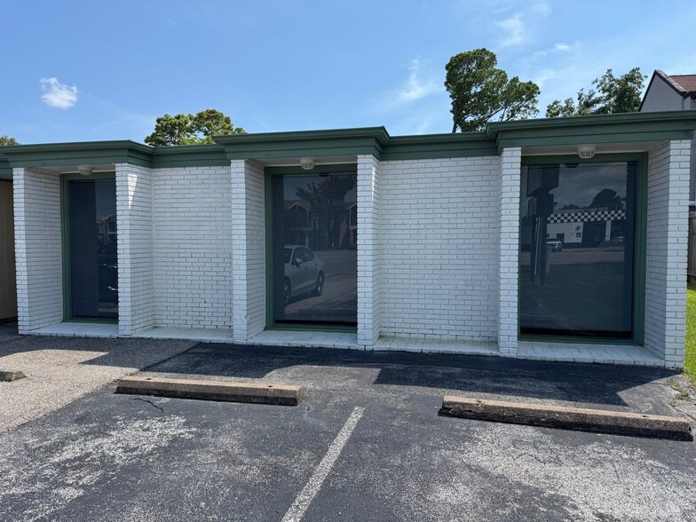 2833 Nasa Pky, Seabrook, TX for lease - Primary Photo - Image 1 of 13