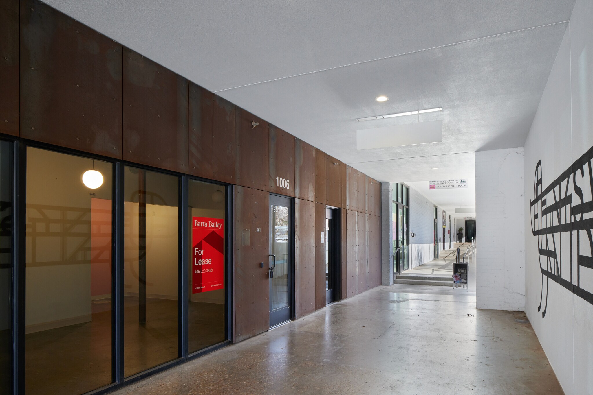 1004 N Hudson Ave, Oklahoma City, OK for lease Building Photo- Image 1 of 8