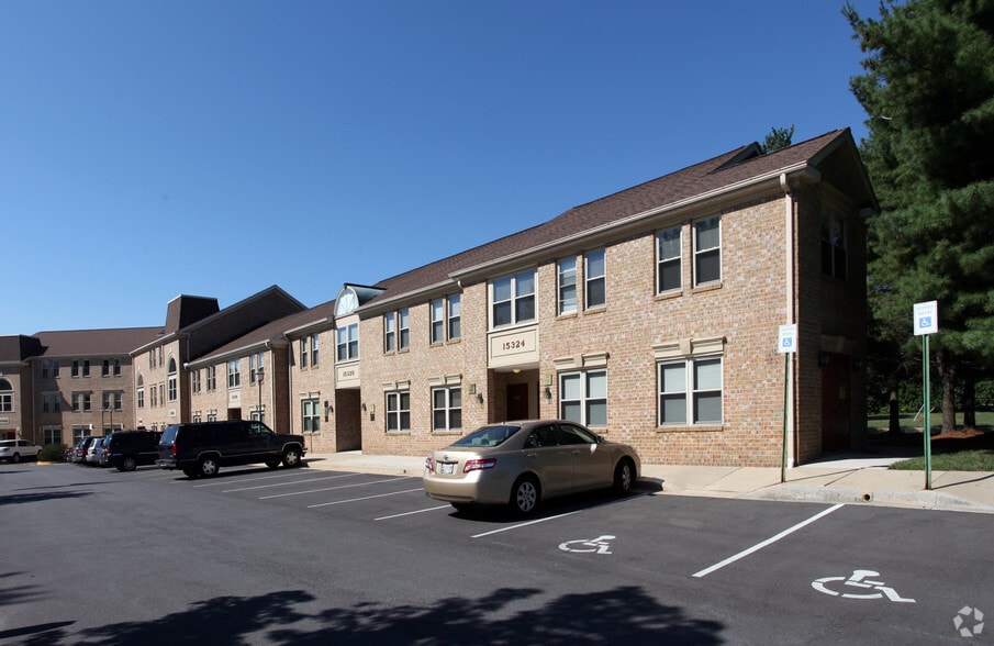 15300-15404 Spencerville Ct, Burtonsville, MD for sale - Building Photo - Image 3 of 35