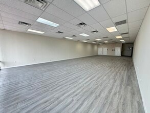 15115 Westheimer Rd, Houston, TX à louer Photo intérieure- Image 2 de 8