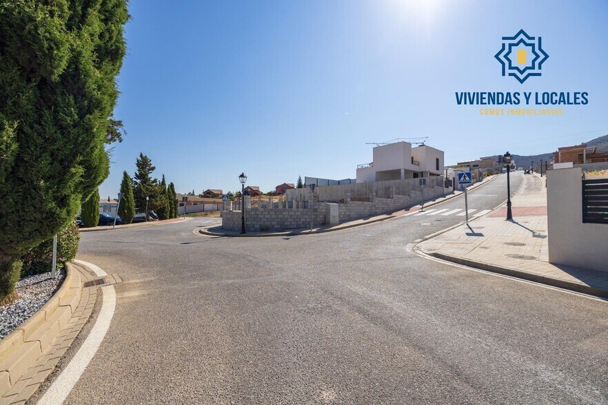 Calle Veleta, Dílar, Granada for sale - Building Photo - Image 3 of 21