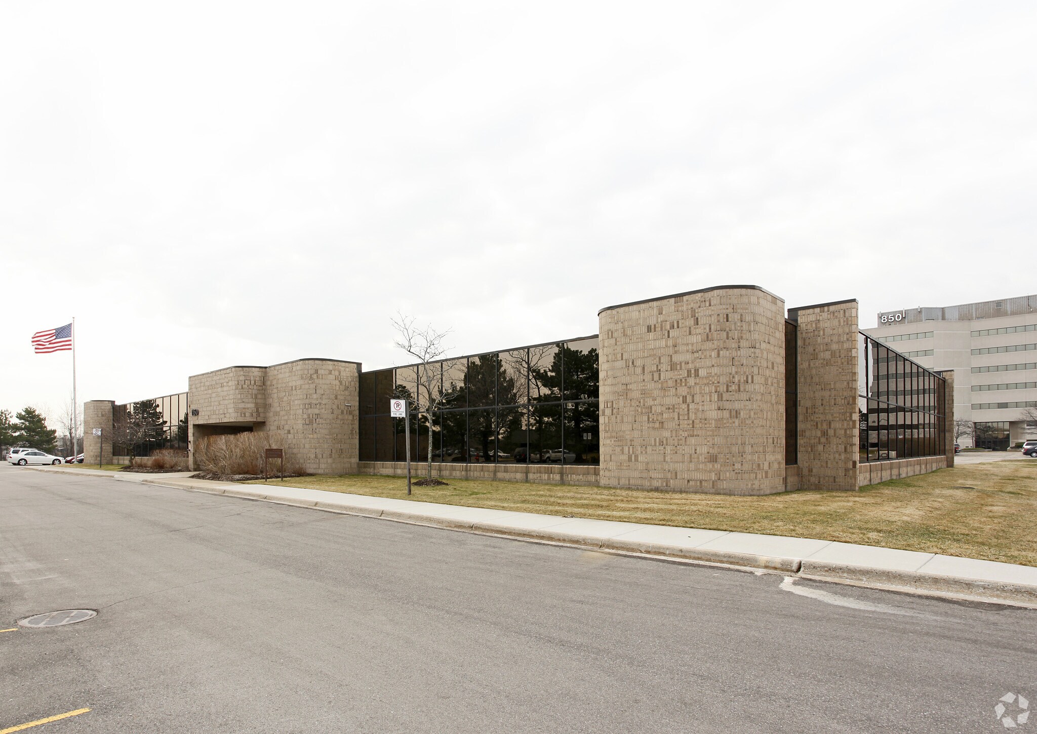 1150 Stephenson Hwy, Troy, MI for sale Primary Photo- Image 1 of 17