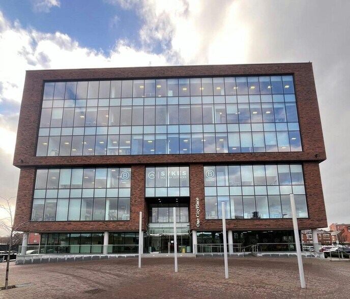 Queens Rd, Chester for lease - Building Photo - Image 2 of 11