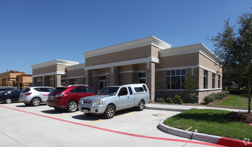16000 Park Ten Pl, Houston, TX for sale - Building Photo - Image 2 of 19