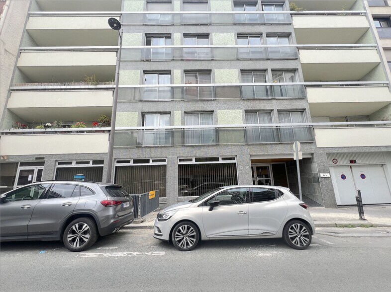 10 Rue Rosenwald, Paris à vendre - Photo du bâtiment - Image 3 de 25