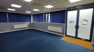 1 Wollaston Way, Basildon à louer Photo intérieure- Image 2 de 4