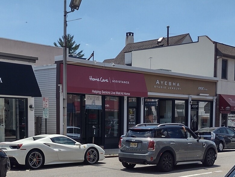 21-23 N Dean St, Englewood, NJ for lease - Building Photo - Image 1 of 19