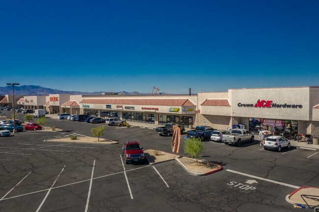 Plus de détails pour 1799 Kiowa Ave N, Lake Havasu City, AZ - Commerce de détail à louer