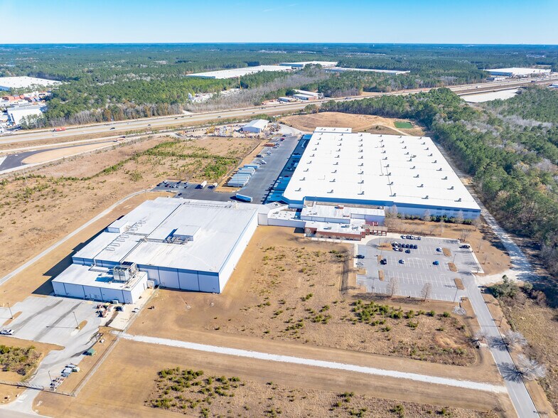 1125 Newton Way, Summerville, SC à louer - Photo du bâtiment - Image 3 de 5