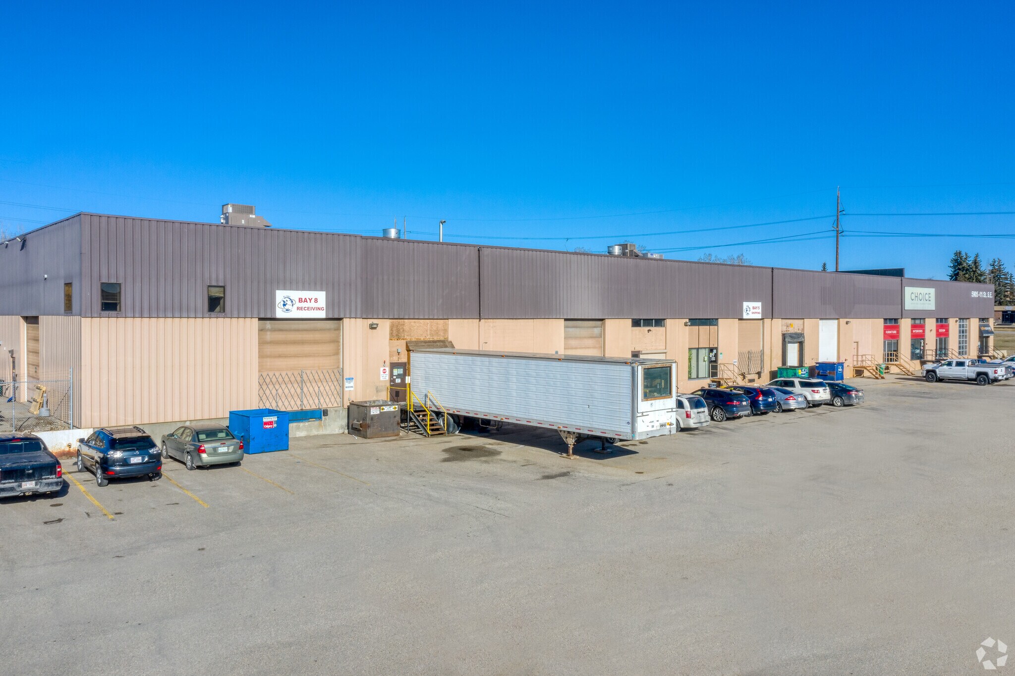 5905 11th St SE, Calgary, AB for sale Primary Photo- Image 1 of 1