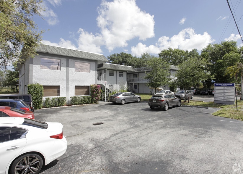 4485-4491 Stirling Rd, Davie, FL for lease - Primary Photo - Image 2 of 14