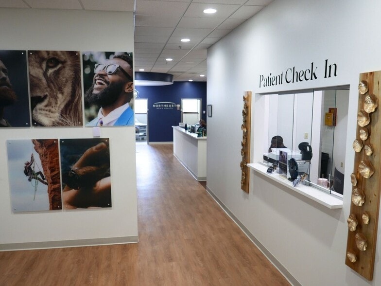 400 Bald Hill Rd, Warwick, RI for lease - Interior Photo - Image 3 of 28