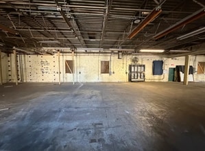 125 Sykes Ave, Virginia Beach, VA for lease Building Photo- Image 2 of 10