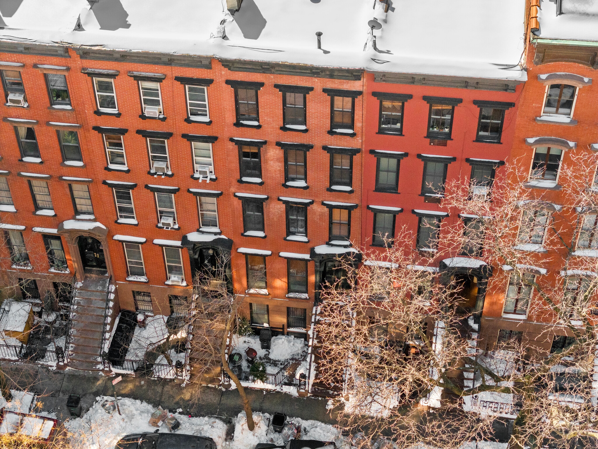 222 E 18th St, New York, NY for sale Primary Photo- Image 1 of 33