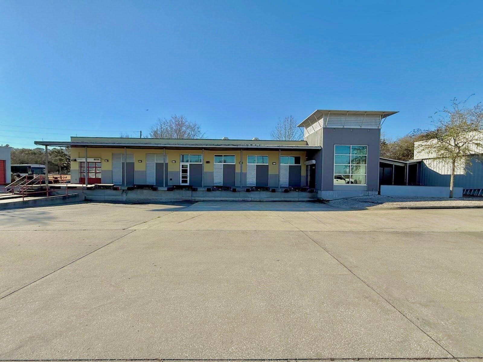 2501 E President St, Savannah, GA à louer Photo principale- Image 1 de 30