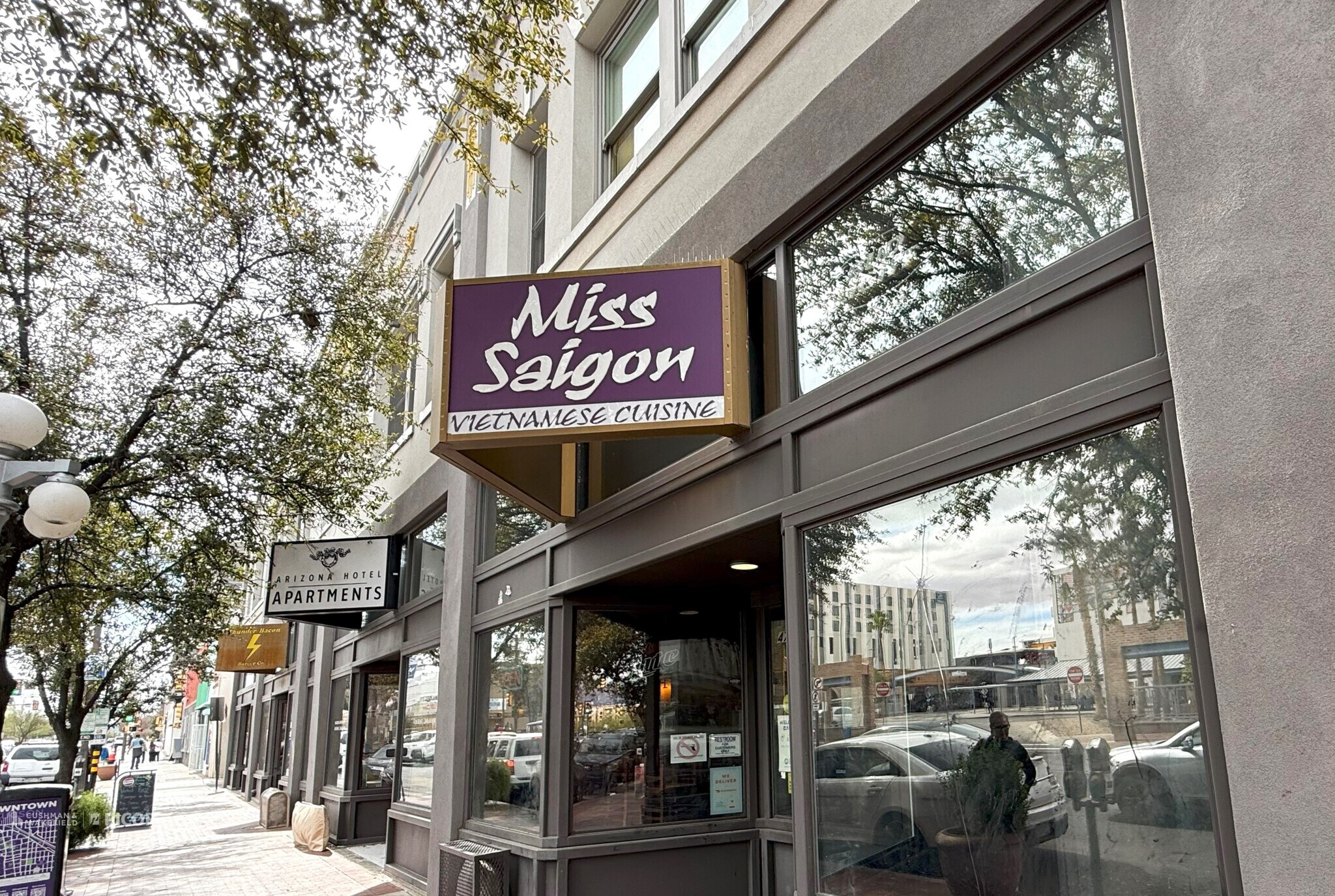 31-47 N 6th Ave, Tucson, AZ à louer Photo principale- Image 1 de 9