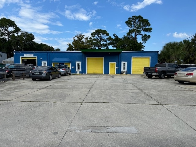 333-337 Carswell Ave, Daytona Beach, FL à louer - Photo du bâtiment - Image 3 de 15