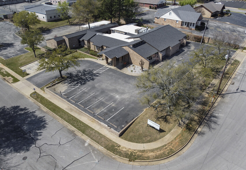 825 Medical Dr, Tyler, TX for sale - Building Photo - Image 1 of 1