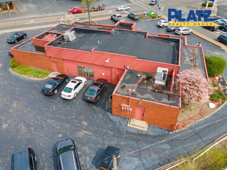 8345 E Market St, Warren, OH à vendre - Photo du bâtiment - Image 3 de 12