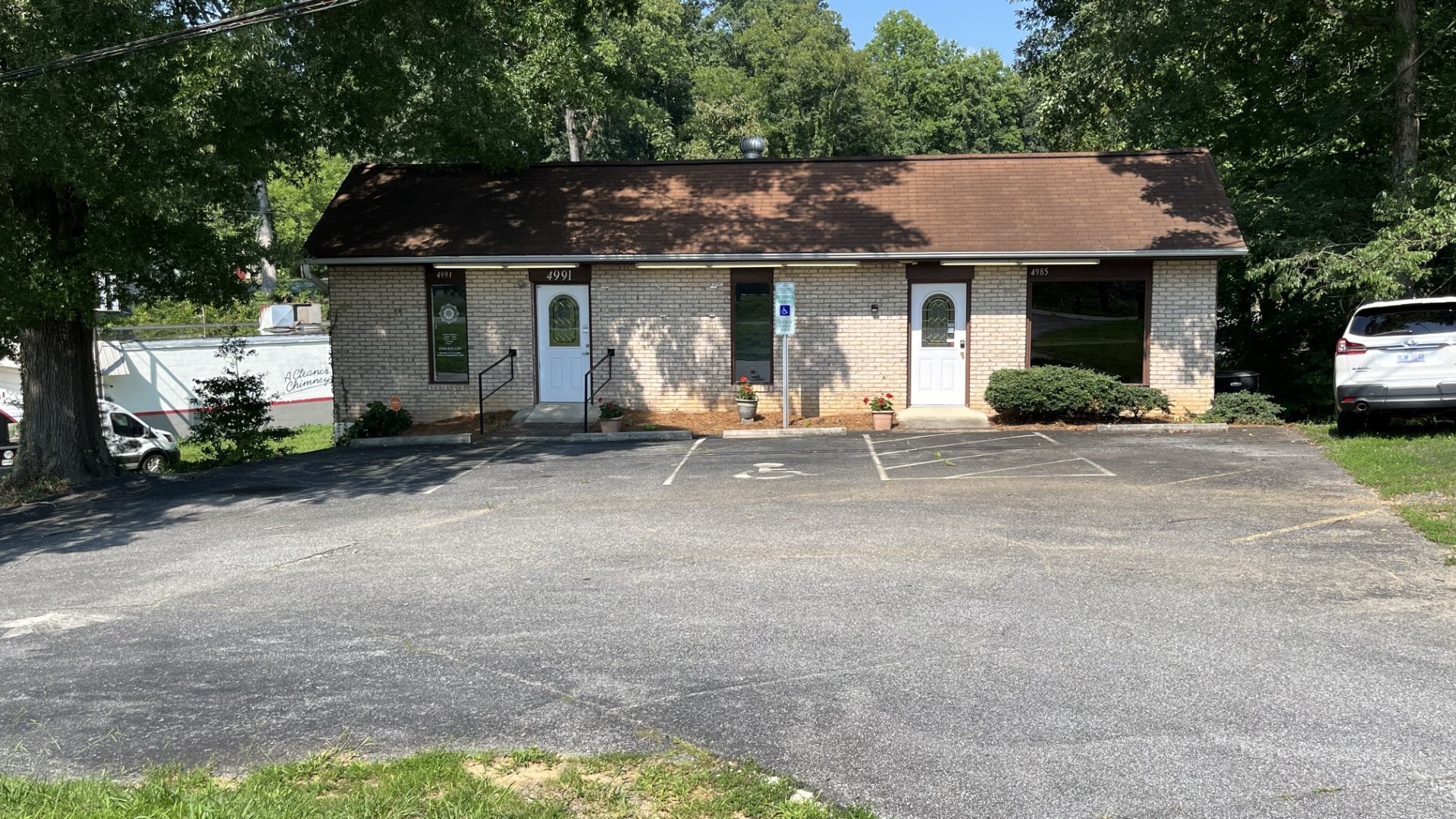 4985-4991 Bethania Rd, Winston-Salem, NC for lease Building Photo- Image 1 of 14