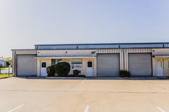 351 Columbia Memorial Pky, Kemah, TX for lease Interior Photo- Image 2 of 5