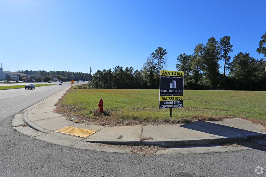 Edgefield Rd, North Augusta, SC à vendre - Photo principale - Image 1 de 1