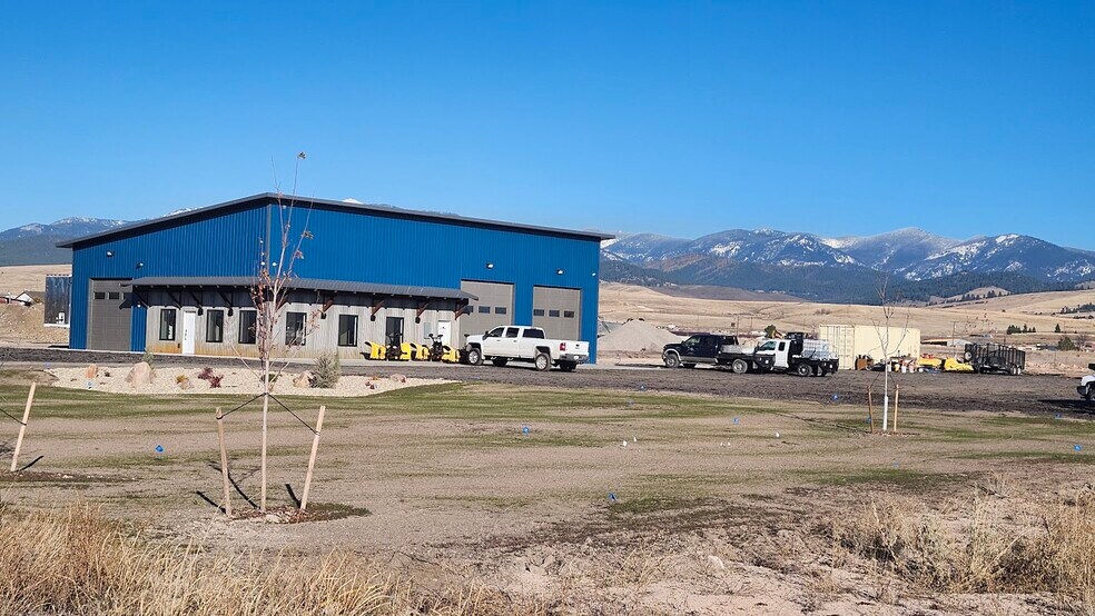 6504 Grand Am Way, Missoula, MT à vendre - Photo du bâtiment - Image 3 de 3