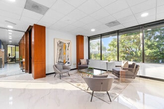 2955 Main St, Irvine, CA for lease Lobby- Image 2 of 14
