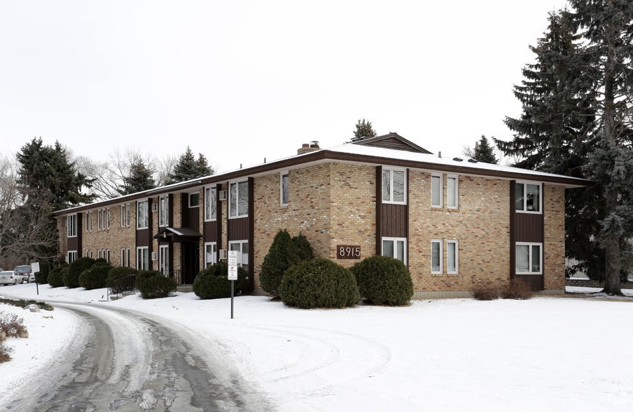 8901-8915 Old Cedar Ave S, Bloomington, MN à vendre - Photo principale - Image 1 de 32