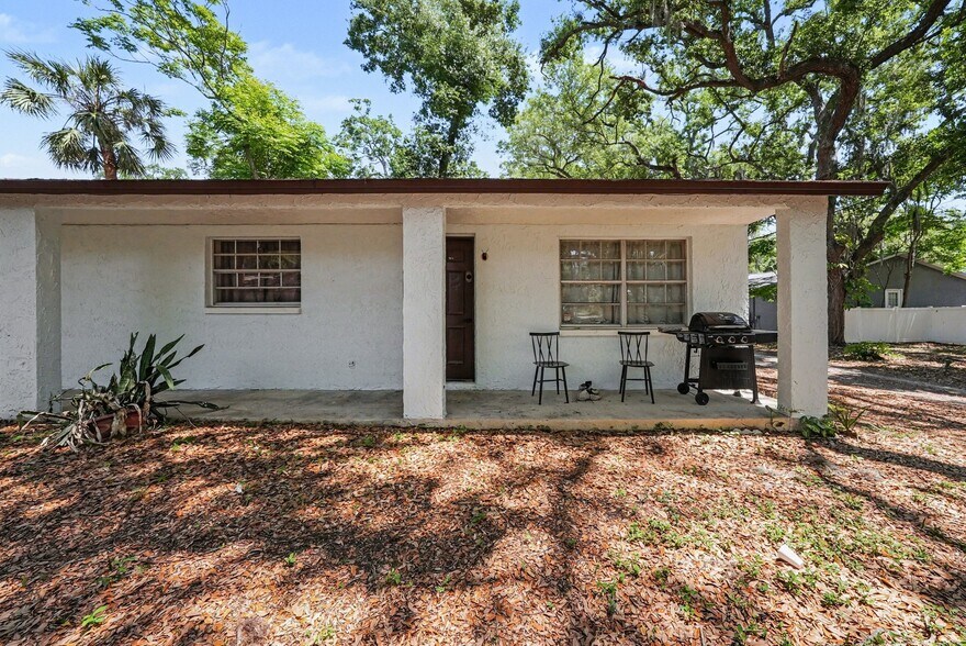 5622 Missouri Ave, New Port Richey, FL à vendre - Photo du bâtiment - Image 2 de 27