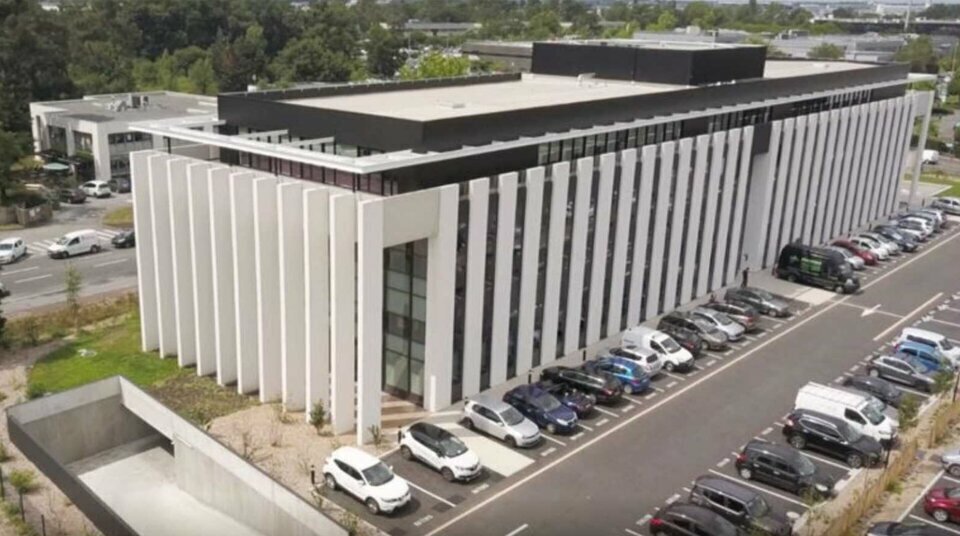 Bureau dans Merignac à louer Photo du bâtiment- Image 1 de 13