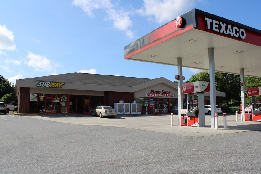 5698-5702 Highway 20, Cartersville, GA à louer - Photo du bâtiment - Image 3 de 13
