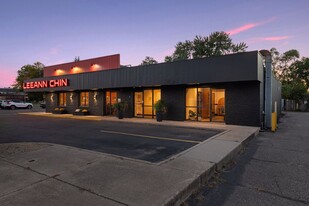 6412-6420 Nicollet Ave, Richfield MN - Restaurant avec service au volant