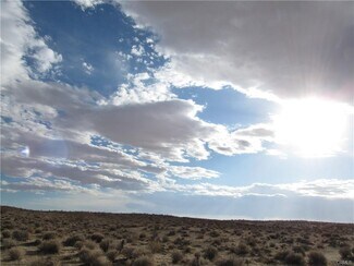 Plus de détails pour 274-121-03-00-8 Linsfield Boulevard, California City, CA - Terrain à vendre