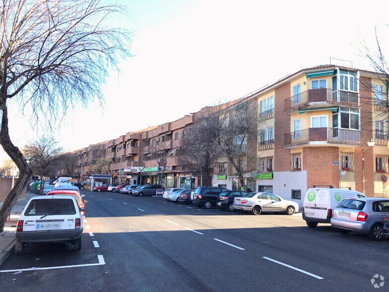 Retail in Villaviciosa de Odón, Madrid for sale - Building Photo - Image 2 of 2