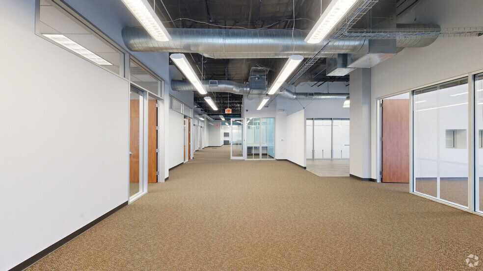 10010 W Sam Houston Pky S, Houston, TX à louer - Numérisation 3D de Matterport - Image 3 de 21