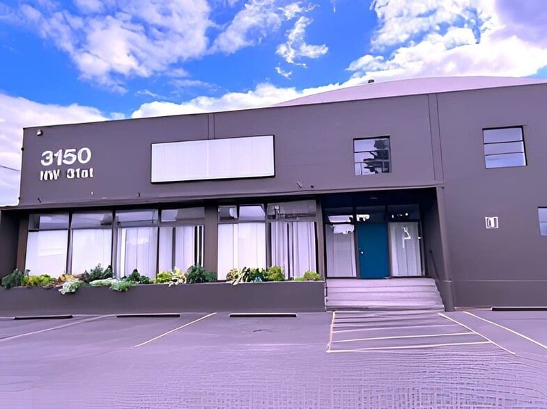 3150 NW 31st Ave, Portland, OR for lease - Building Photo - Image 2 of 9