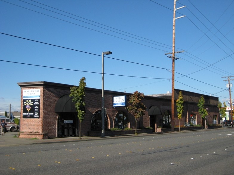 1701-1707 N State St, Bellingham, WA à louer - Photo principale - Image 1 de 1