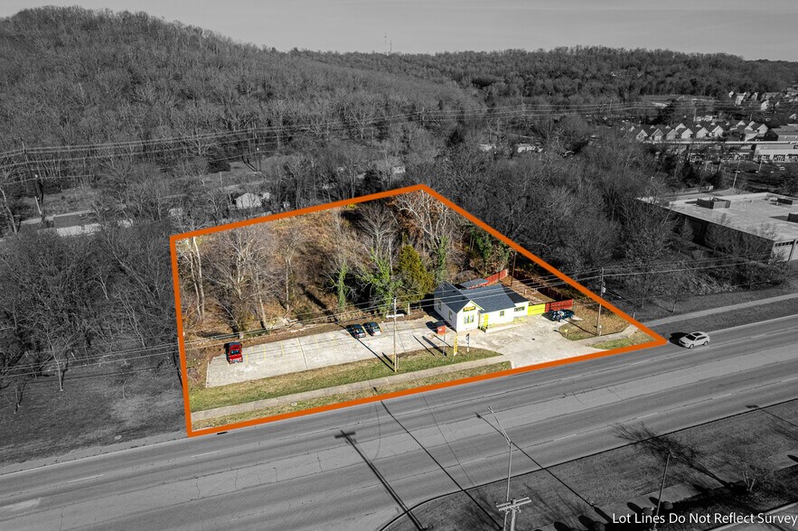 3300 Martin Luther King Jr Blvd, Fayetteville, AR à vendre - Photo du bâtiment - Image 2 de 6