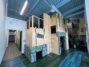315 Main St, Lucan, ON for lease Interior Photo- Image 2 of 5