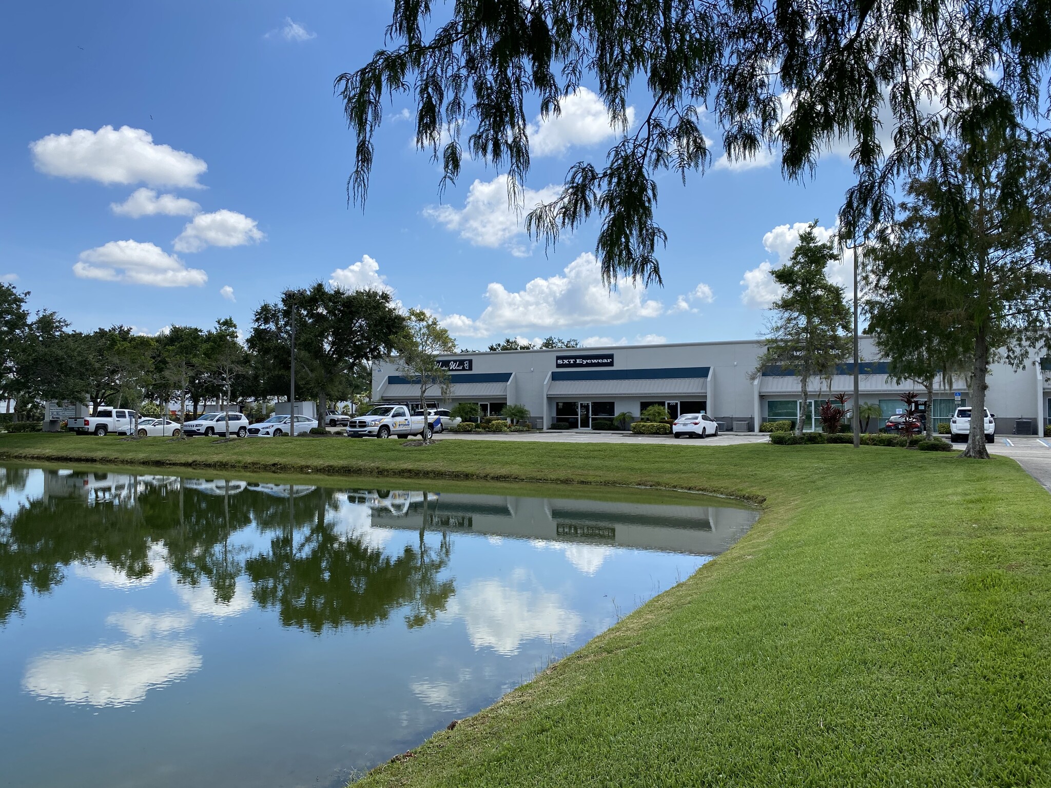 6935 E 15th St, Sarasota, FL for lease Building Photo- Image 1 of 5