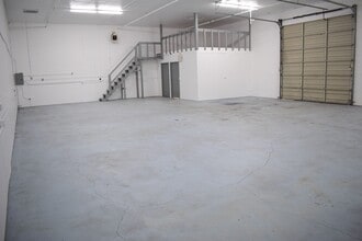 4216 W 7th Ave, Eugene, OR à louer Photo intérieure- Image 2 de 7